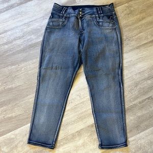 Junior’s Elite Exotic Collection Blue Jeans size 17/18